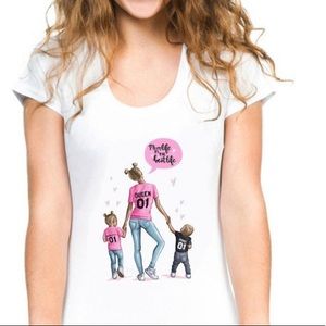 “Mommy’s life” white tshirt